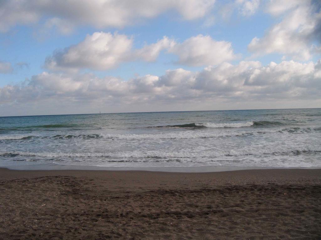 Duquesa De Espana Torremolinos Bagian luar foto